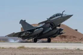 人傻钱多？法媒曝印度买“阵风”战机严重腐败，莫迪政府却不追究图片