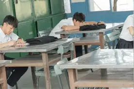 考公，是一张小小的船票图片