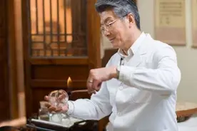 五个穴位每天按摩一分钟，养身效果很显著图片