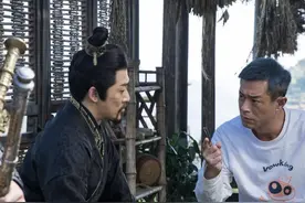 电影版《寻秦记》来袭，古天乐白发造型很抢镜，原班人马缺少一人图片