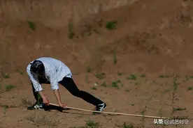 “地蛇枪势”说图片