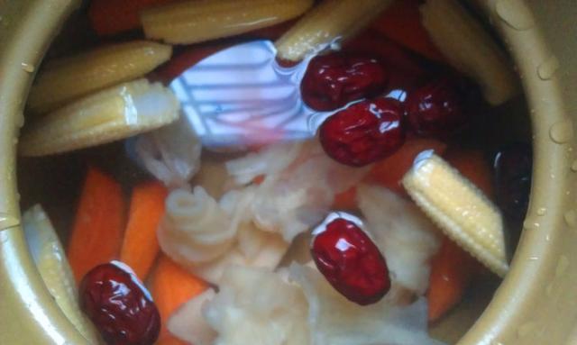 花胶玉米鸡粥 花胶鸡玉米汤的做法大全 花胶玉米鸡粥 花胶鸡玉米汤的做法大全