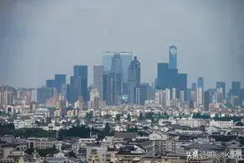 比省会发达的地级市，市中心却都是老房子，网友说这才是文化传承图片
