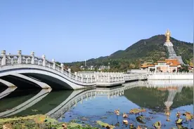 湖南宁乡有个趣味公园，名称足足12个字，游客笑赞透露无限禅机图片