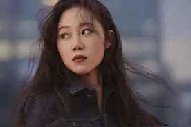 这女人挑剧本的眼光绝了呀图片