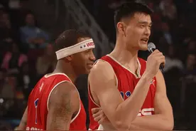 2006年全明星，西部全队给麦迪喂球，MVP为何却被詹姆斯夺走了？图片