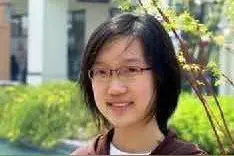 女儿被美国8所顶尖大学录取，妈妈坦言：从不陪读，狠抓小学阶段图片