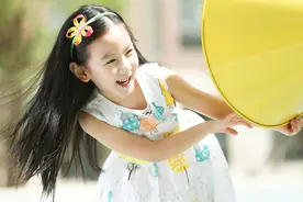 故事：你小时我待你如宝，我老了你却待我如草图片