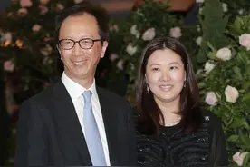 嫁大26岁富豪、五年生三胎，昔日“跳水皇后”身材走样认不出图片