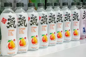 碳酸饮料榜首易主，元气森林是怎么干翻可口可乐的？图片