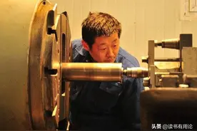 减员增效的潜规则:裁员同时搞外包图片