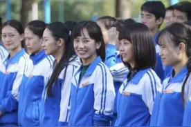 “中国校服”排行榜，深圳又位居榜首，原来校服也可以这么美图片