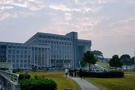 考研加油 | 破釜沉舟，背水一战，拼它个无怨无悔！图片