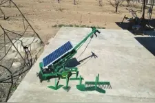 牛！大同阳高农民高占山自制多款太阳能农机图片