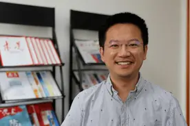 大学教授“跳槽”到中学当老师，中国博士泛滥或是一场灾难图片