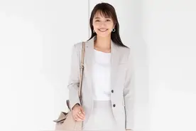 职业西装太沉闷古板？那是你不会穿，这么穿优雅又温柔图片