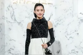 奚梦瑶的穿搭风格“一言难尽”，这就是模特独有的时尚吗？图片