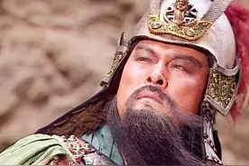 三国猛将前24名武力排名，关羽第四，并非一吕二赵三典韦图片