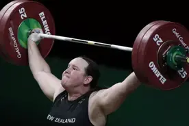 被中国女将碾压！西方打开了‘阴阳人’魔盒图片