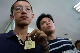 柳智宇：国际奥数比赛中拿满分，保送北大数学系，毕业后当了和尚图片