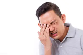 眼睛进了东西，没揉出来最后都去哪里了？图片