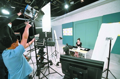 集“短视频+直播+新零售”为一体,如何开发搭建直播带货系统?