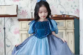 这才是真正迪斯尼在逃公主，一眼就心动的小女孩灰姑娘礼服裙图片