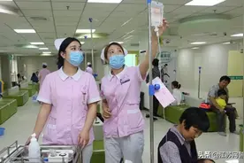 江苏2岁男童吃炸鸡薯条食物中毒，注意不能这么吃了图片