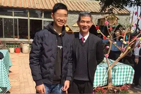 花了17年，他把孩子送上世界名校：1个月后，儿子去世了图片
