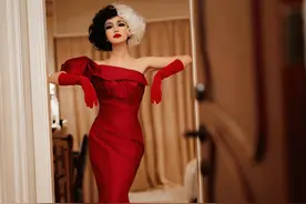 女星万圣节造型惊艳！毛晓彤魔女张嘉倪天使，赵雅芝化身霸气女王图片