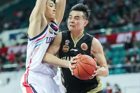 山东男篮全运往事｜十运会巩晓彬复出未果，两连胜后六连败收官图片