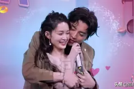 和李沁即兴表演搂抱又贴脸，他被骂骚扰冤吗？图片