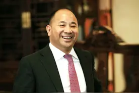 安徽穷小伙10元闯深圳，靠一根铜线从0做到3300亿，壕过刘强东图片