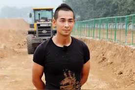 赵文卓基因真是太强大，全家共用一张脸，缩小版赵文卓已上线图片