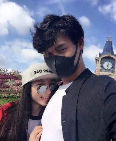 宠爱妻子的小沈龙,与海归漂亮的老婆如何相知相爱相守的