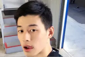 我花20万在美国学这项技能，6次出意外，一旦失误会丧命图片