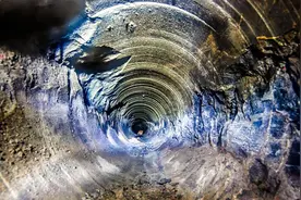 苏联当年打算挖穿地球，为何挖到12262米突然终止？发现了什么？图片