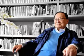 金庸的后半生：前妻决裂长子早逝，次子平庸女儿残疾，愧疚也晚了图片