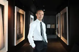 王石自曝创业新方向：投药，乙肝方面的视频封面