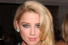 环球美女：艾梅柏·希尔德（Amber Heard）图片