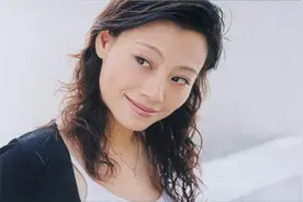 她本来面试丫鬟角色，没想到上妆后惊艳了导演，直接演上了娘娘图片
