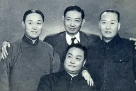 国粹：戏曲行当有分工，"七行七科"各不同，更有总管事帷幄居中图片