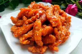 鸡胸肉这个做法早该火啦！喷香细嫩又开胃，好吃到舌尖地震图片