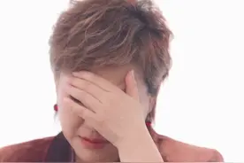 李静回忆创业艰辛路哽咽落泪，央视裸辞嫁史可前夫，女儿太像妈妈图片