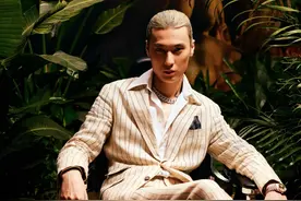 Ty热搜第四后，上演自己蹭自己热度的神操作图片