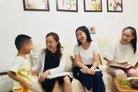 “调皮”女老师火了，独特批改作业方式，让学生交作业变得更积极图片