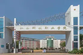 两名女生醉酒被拉到男寝强奸？警方通报真相图片