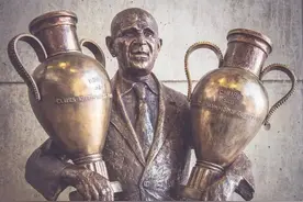 百年诅咒再“显灵”和他比玄学齐祖都要往后排图片