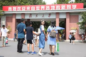 大学宿舍，选床位有讲究，“选上不选下，选窗不选门”图片