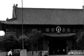 老照片：西安火车站的变迁史，从古至今越来越精致，越来越宏伟图片